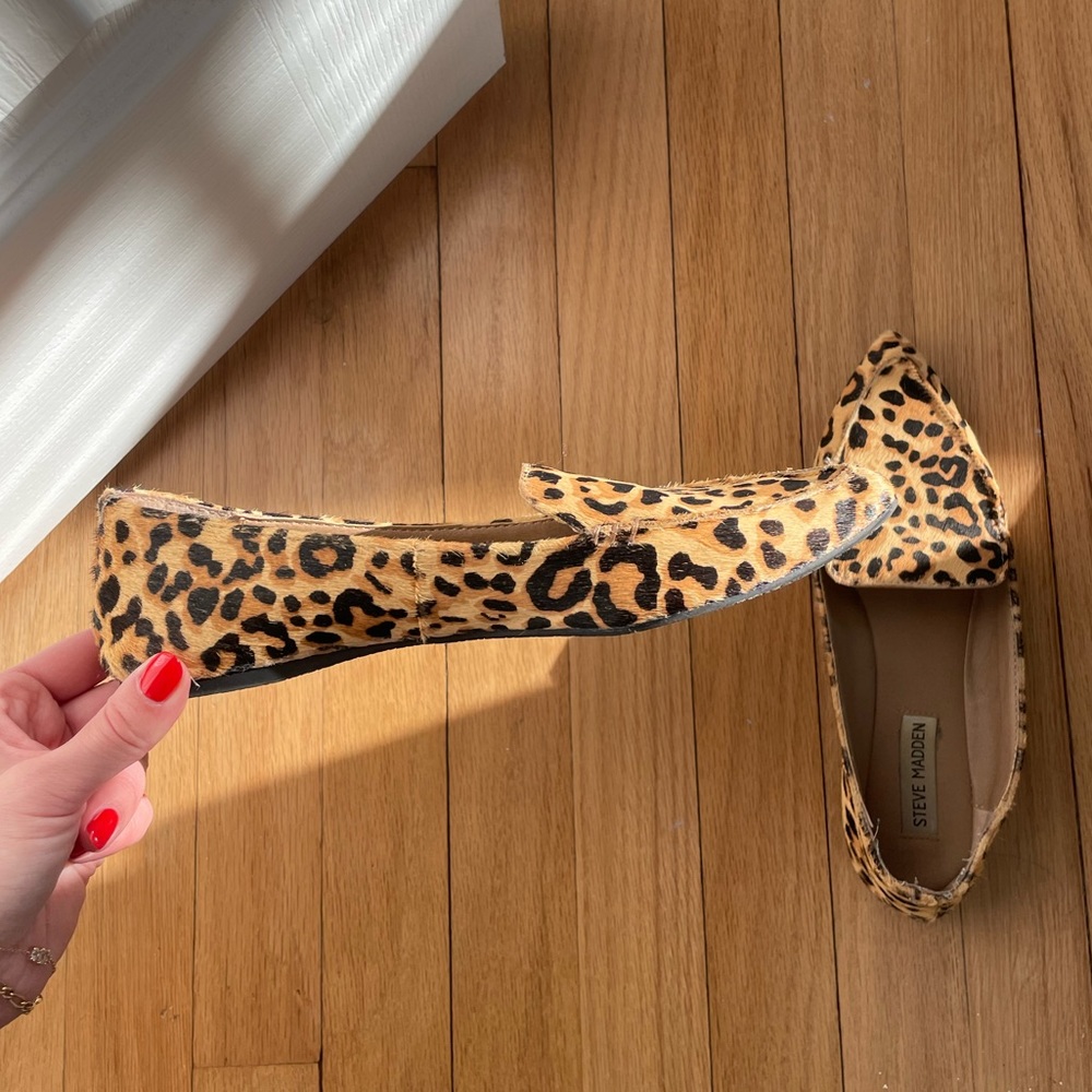Steve Madden Cheetah print flats